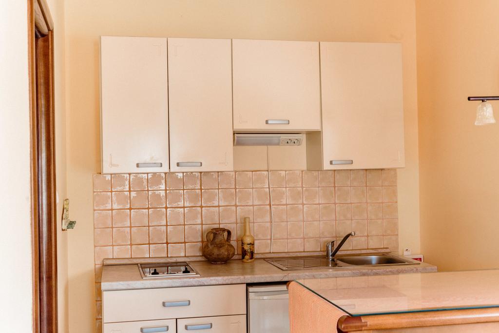 Damonte - Apartments And Rooms Budva Bagian luar foto