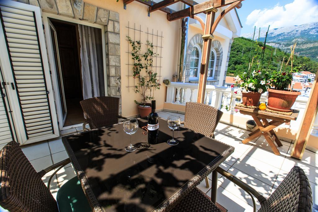 Damonte - Apartments And Rooms Budva Bagian luar foto